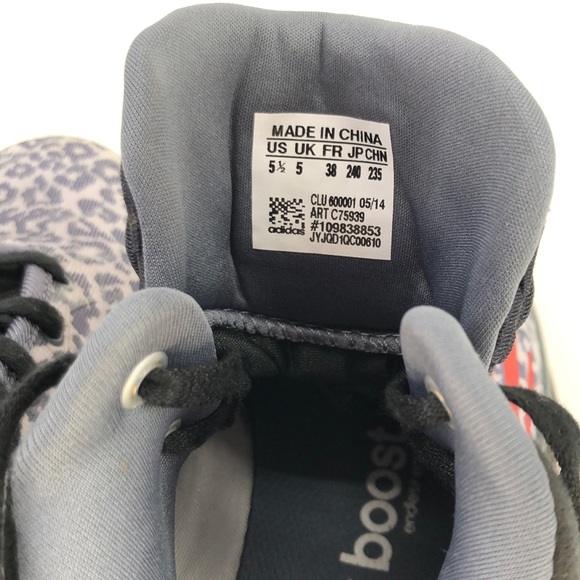 Adidas Boost | crazylight boost | women | size 5.5 - Picture 12 of 13